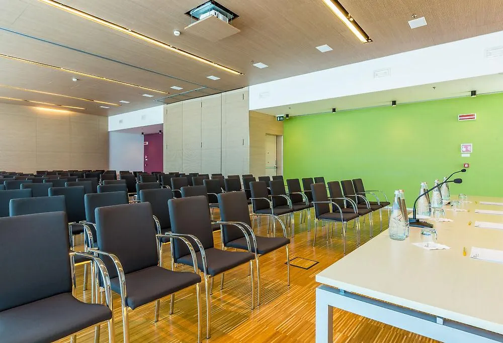 Hilton Garden Inn Venice Mestre 4*,  İtalya