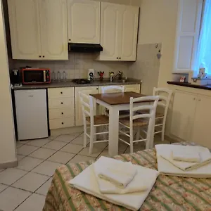 https://la-piccola-posta-di-cortona.it-tuscanyhotel.com